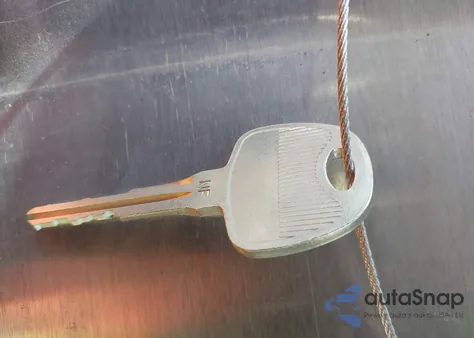 2006 Kia Optima Ex (New)/Lx (New) from USA, damaged, VIN KNAGE123165051397